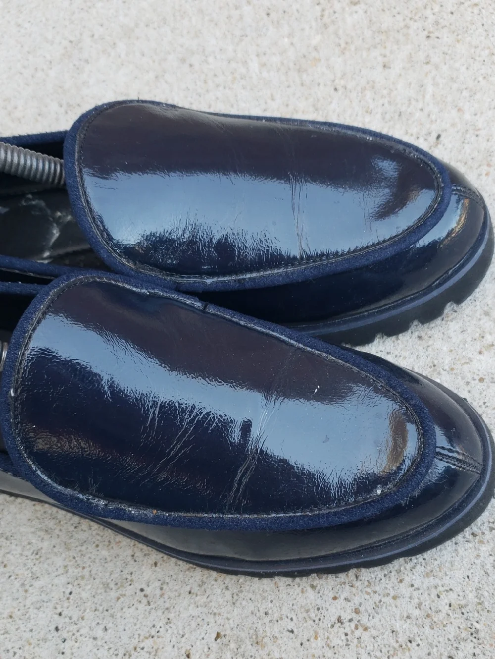 Donald Pliner Eclipse Dark Blue Patent Leather Loafers Shoes Size 6 Old Money